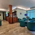 Pine Beach Hotel 3*